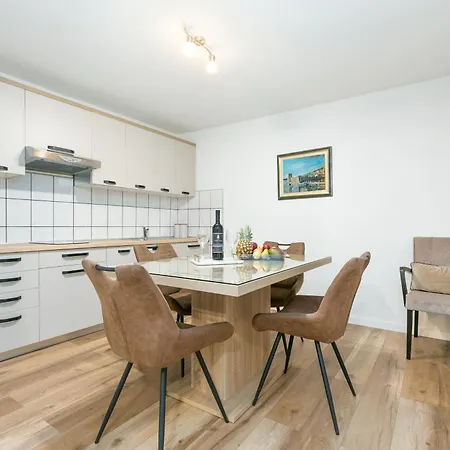 With Parking Space Okrug Gornji, Ciovo - 19762 Apartman Trogir