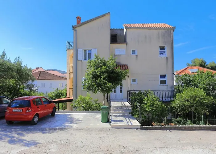 Apartman With Parking Space Okrug Gornji - Ciovo - 19762 Trogir