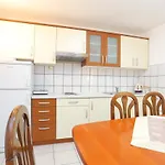 Apartment With Parking Space Okrug Gornji - Ciovo - 19762 Trogir
