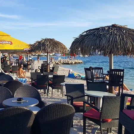 Διαμέρισμα With Parking Space Okrug Gornji, Ciovo - 19762